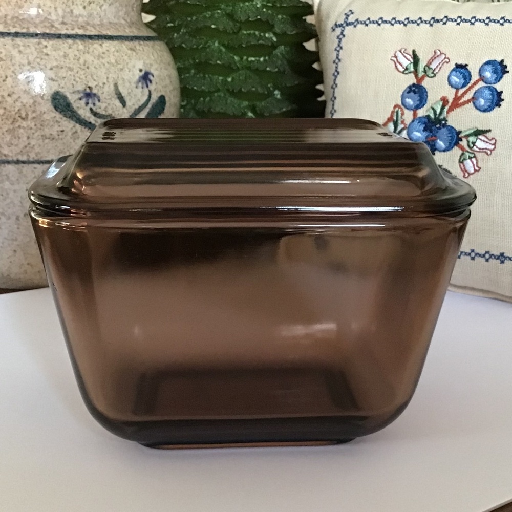 Pyrex Vintage Refrigerator Dish with Lid Amber EUC Corning Visions - Picture 3 of 14
